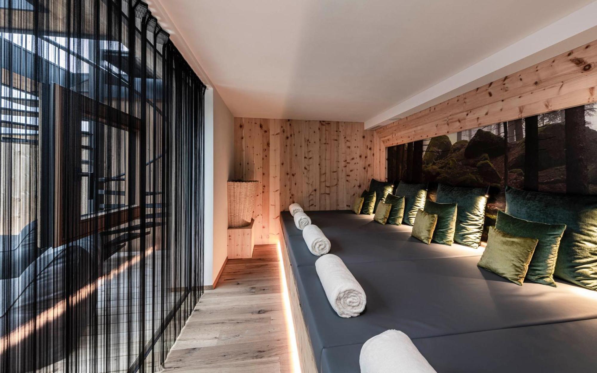 Viel Nois Guest House Funes  Exterior photo